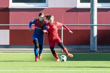 Bild 329 - wCJ Eimsbuettel - VfL Pinneberg : Ergebnis: 6:2